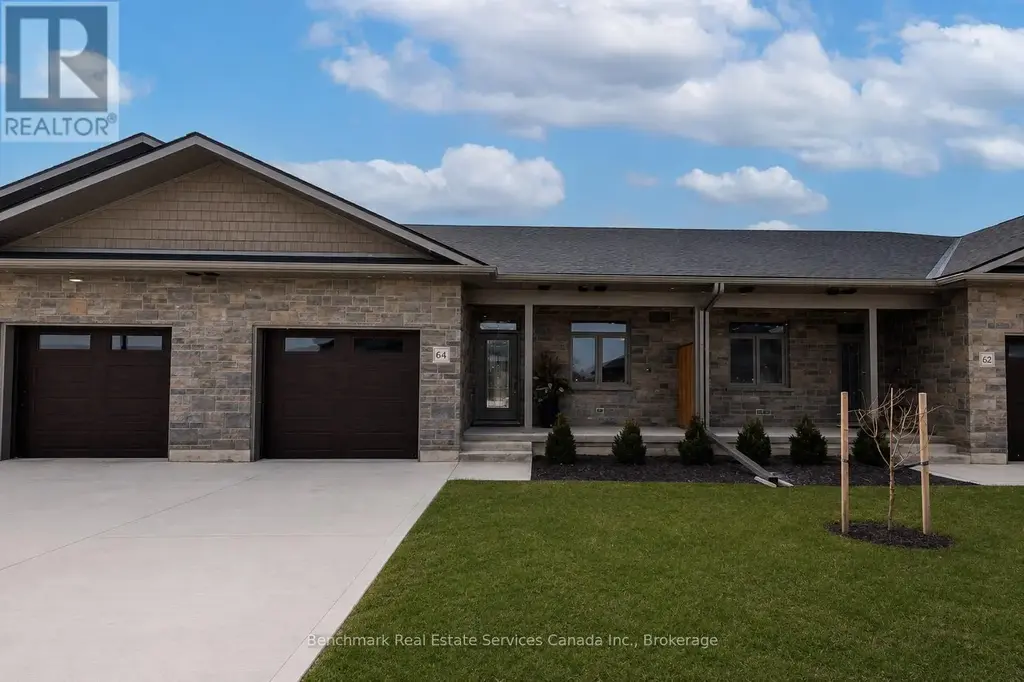 64 Cavalier Crescent, Huron-Kinloss